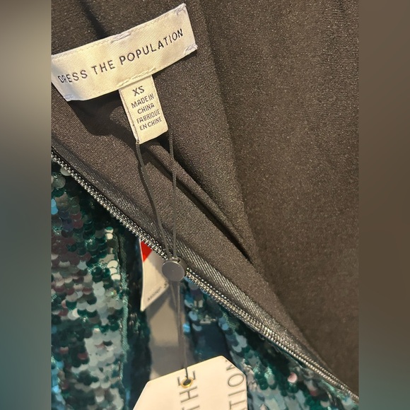 Dress the Population Sequin Natalie Emerald Green Long Sleeve Dress XS - Picture 11 of 14